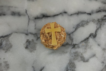 Cross Fire Starter – Eco-Friendly Round Design with Wax Cross, Pine and Beeswax Blend